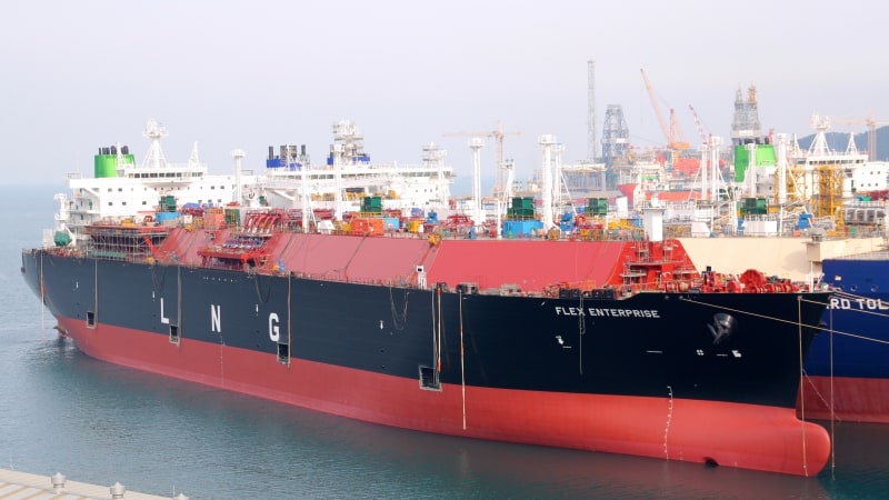 Flex LNG kupuje dwa nowe statki do przewozu gazu