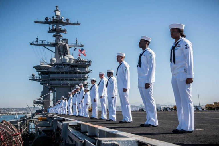 US Navy / Portal Stoczniowy