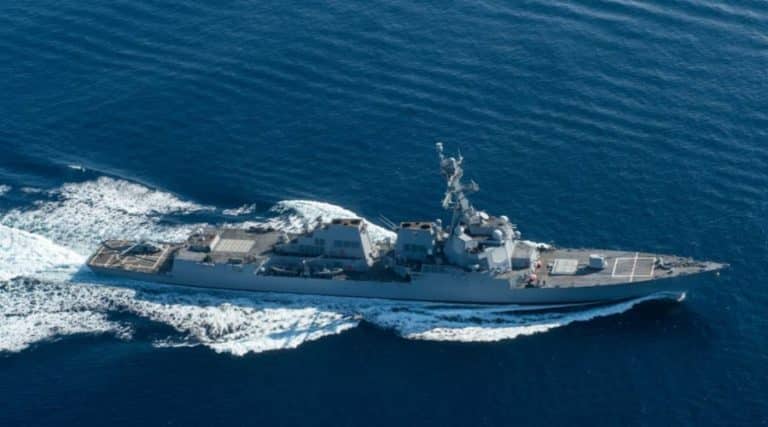 Niszczyciel typu Arleigh Burke / Portal Stoczniowy