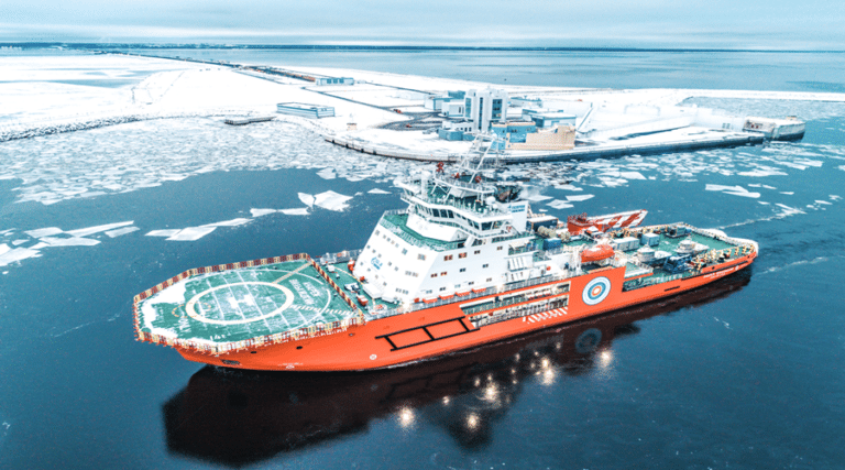 Gazpromnieft / Portal Stoczniowy