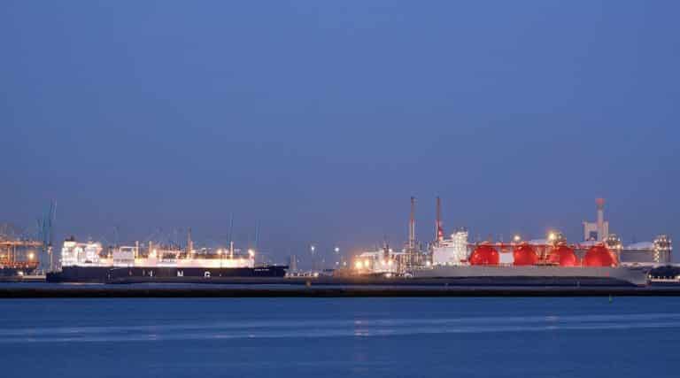 Grecja pływający terminal LNG / Portal Stoczniowy