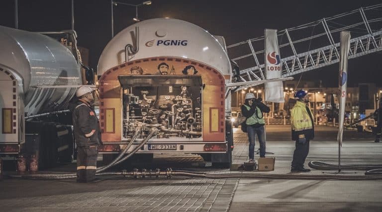 Bunkrowanie LNG / Portal Stoczniowy