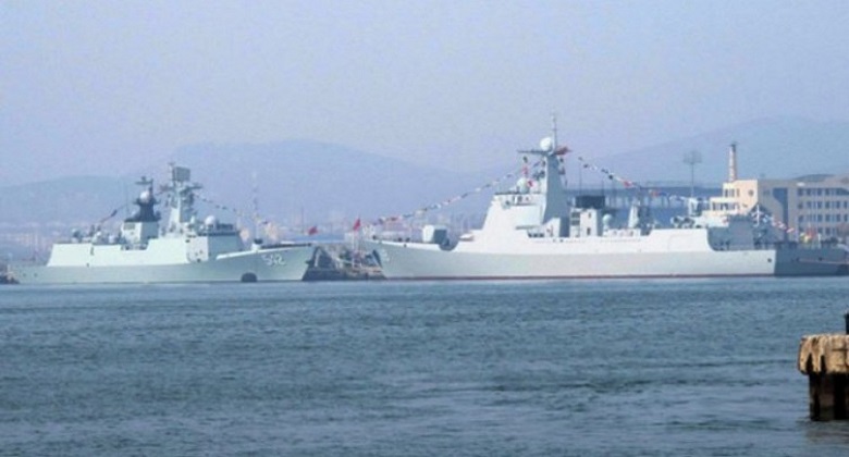 Nowe okręty wchodzą do służby w chińskiej marynarce wojennej