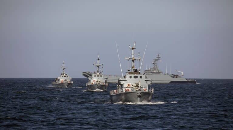 Morskie szkolenie sił 8. FOW / Portal Stoczniowy