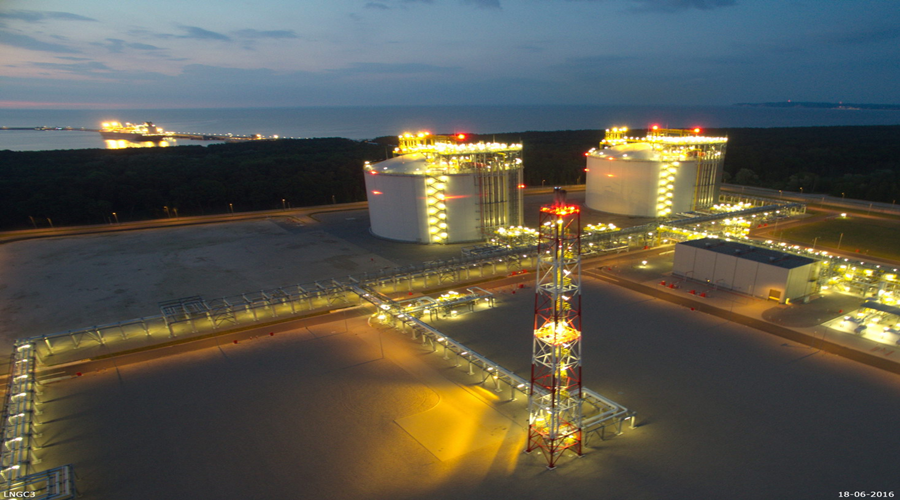 Konsorcjum firm TGE i PORR rozbuduje dla Polskiego LNG gazoport w Świnoujściu