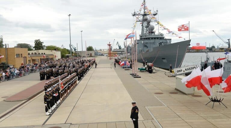 Święto Marynarki Wojennej / Portal Stoczniowy