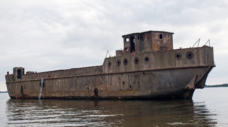 Dni zagłady Marynarki Wojennej…/ Portal Stoczniowy