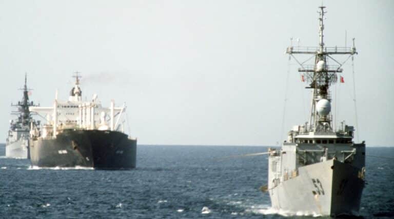 Bez rozwoju potencjału Marynarki Wojennej ..... / Portal Stoczniowy