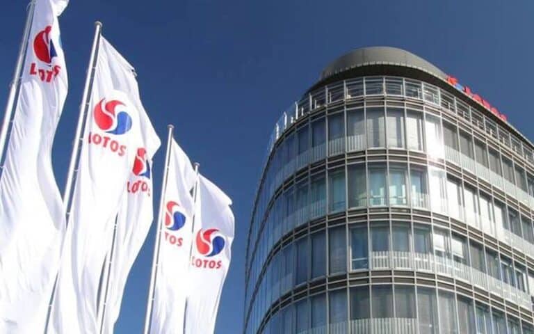 Grupa Lotos miała 990 mln zł zysku netto / Portal Stoczniowy