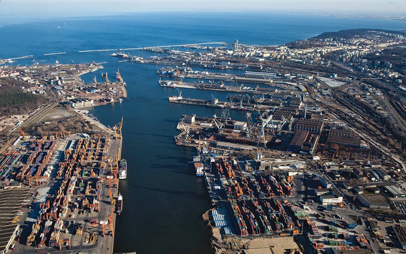 Port Gdynia odnotowuje duży wzrost przeładunków
