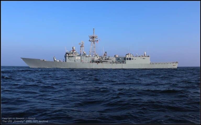 Jak budować okręty Miecznik? / Portal Stoczniowy