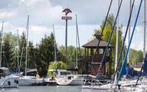 Nawodne stacje paliw ORLEN gotowe na nowy sezon żeglarski / Portal Stoczniowy