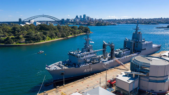 Royal Australian Navy przyjęła do użytku swój pierwszy nowy okręt typu Supply