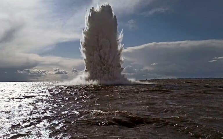 Neutralizacja torpedy z okresu II wojny światowej w Zatoce Gdańskiej / Portal Stoczniowy