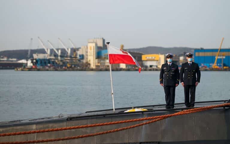 Jubileusz 35-lecia podniesienia bandery na ORP Orzeł / Portal Stoczniowy