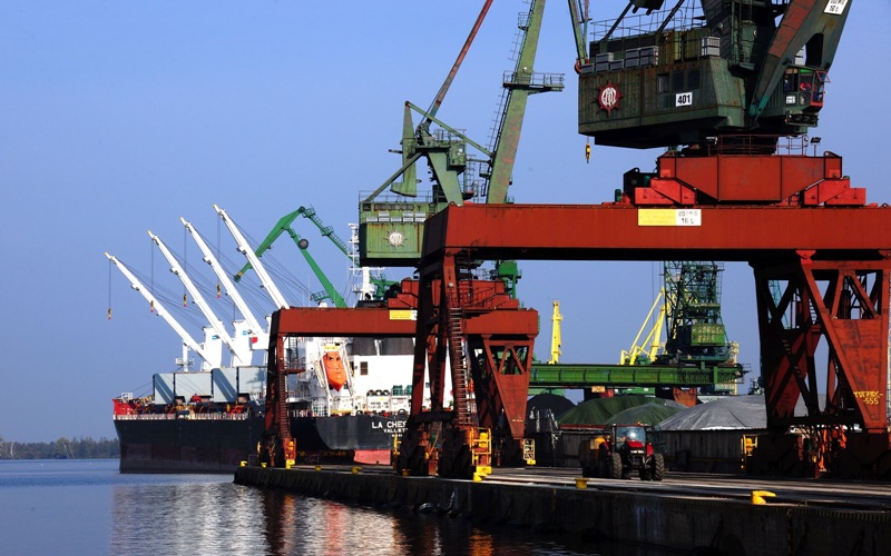 Porty w Szczecinie i Świnoujściu odrabiają straty po pandemii, w kwietniu przeładunki w górę o prawie 18 proc.
