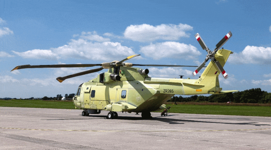 Pierwszy lot śmigłowca Leonardo AW101 / Portal Stoczniowy 