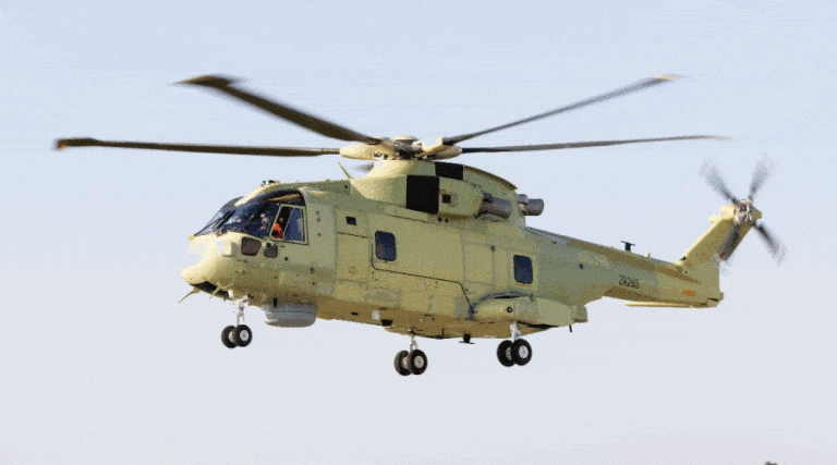 Pierwszy lot śmigłowca Leonardo AW101 / Portal Stoczniowy