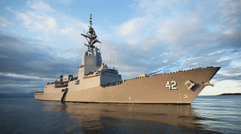 Royal Australian Navy osiągnęła pełną gotowość bojową dla niszczycieli typu Hobart / Portal Stoczniowy