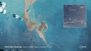 Japonia: po erupcji podwodnego wulkanu pojawiła się nowa wyspa / Portal Stoczniowy