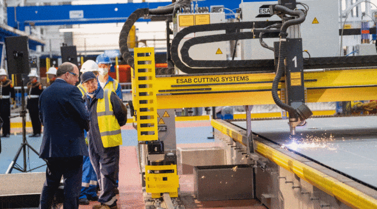 Cięcie blach fregaty Type 31 dla Royal Navy / Portal Stoczniowy