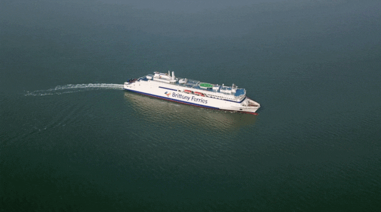Przegląd promowy. Nowy E-Flexer odebrany już przez Brittany Ferries / Portal Stoczniowy