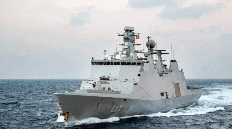 Atak piratów na kontenerowiec w Zatoce Gwinejskiej / Portal Stocznia