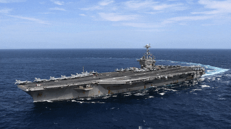 Pentagon zatrzymuje w Zatoce Perskiej lotniskowiec USS Harry S. Truman