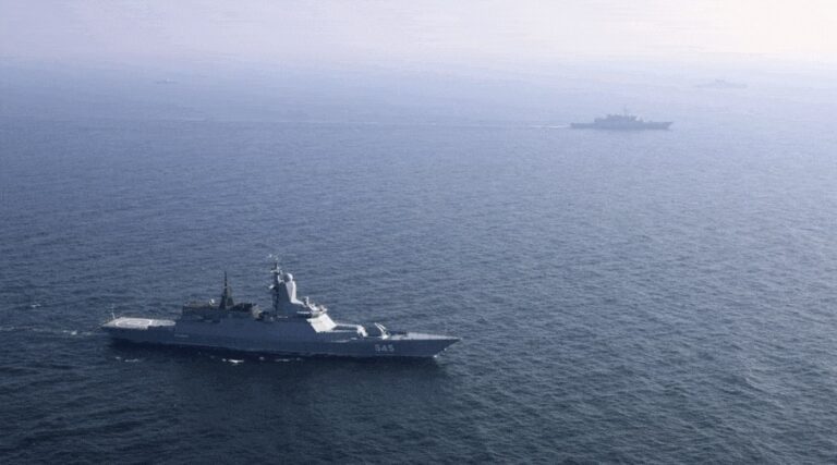 Chiny, Iran i Rosja rozpoczną wspólne manewry / Portal Stoczniowy