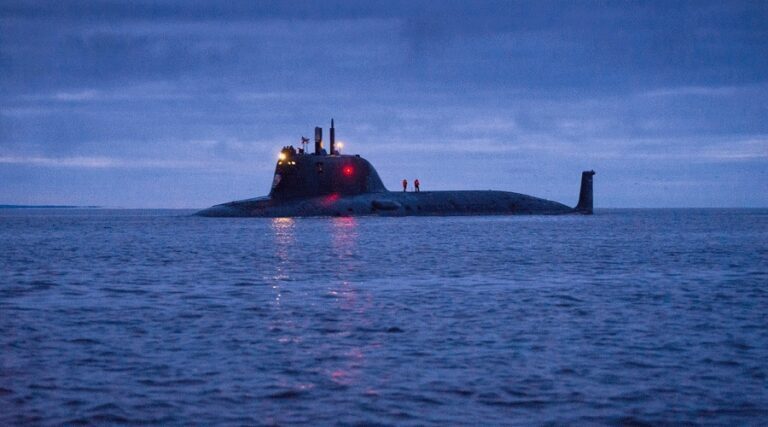 Podwodna aktywność Rosji zagrożeniem dla kabli telekomunikacyjnych / Portal Stoczniowy