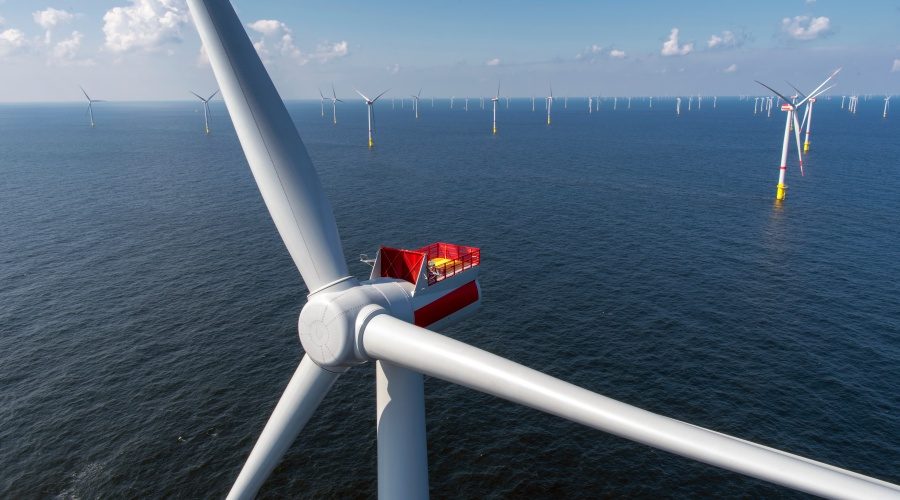 PKN Orlen chce pozyskać jak najwięcej nowych koncesji na morskie farmy wiatrowe / Portal Stoczniowy