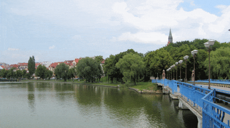 Dwóch amerykańskich żołnierzy wpadło do jeziora Ełckiego / Portal Stoczniowy