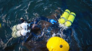 Zimowe szkolenie poligonowe Brzegowej Grupy Ratowniczej / Portal Stoczniowy