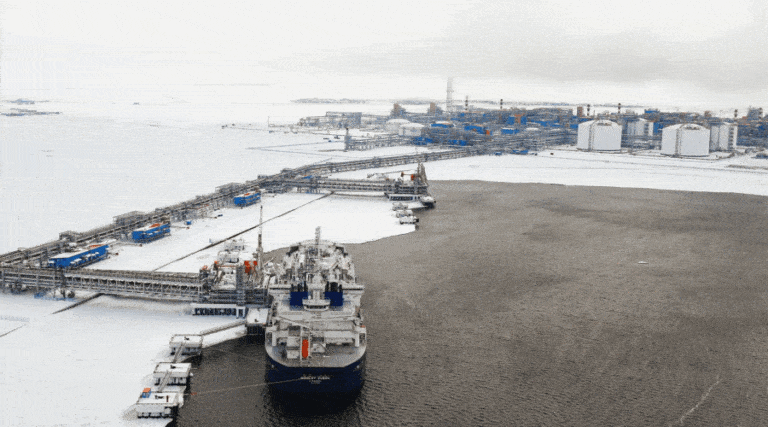 Unijne sankcje torpedują plany Rosji, chcącej zostać światowym liderem w produkcji LNG / Portal Stoczniowy