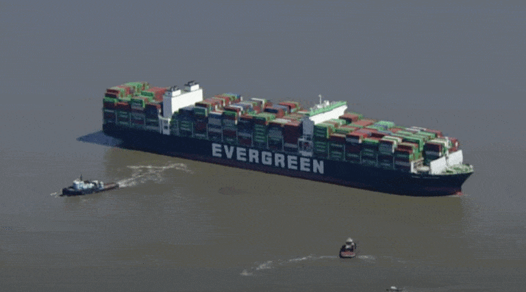 Ever Forward: Nieudana próba ściągnięcia kontenerowca  / Portal Stoczniowy