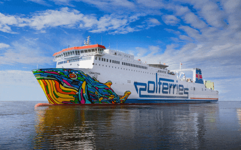 Polferries pomaga obywatelom ukrainy / Portal Stoczniowy