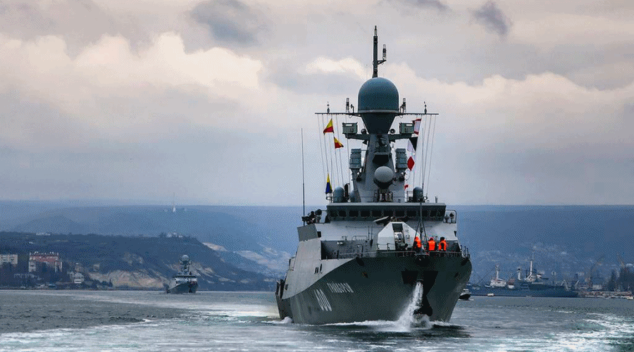 Marynarka Wojenna Rosji wycofuje swoje okręty z Morza Czarnego  ￼