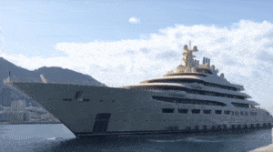 Niemcy zajęły jacht należący do siostry oligarchy Usmanowa / Portal Stoczniowy