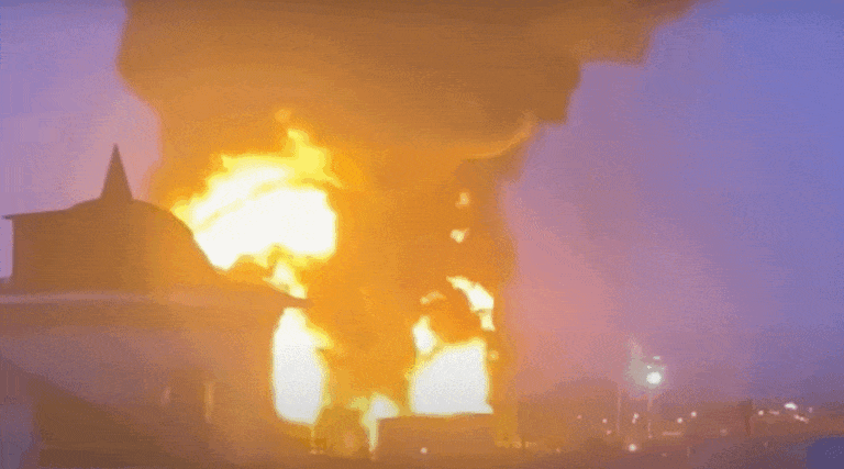 Płoną rosyjskie magazyny ropy w Biełgorodzie niedaleko granicy z Ukrainą / Portal Stoczniowy