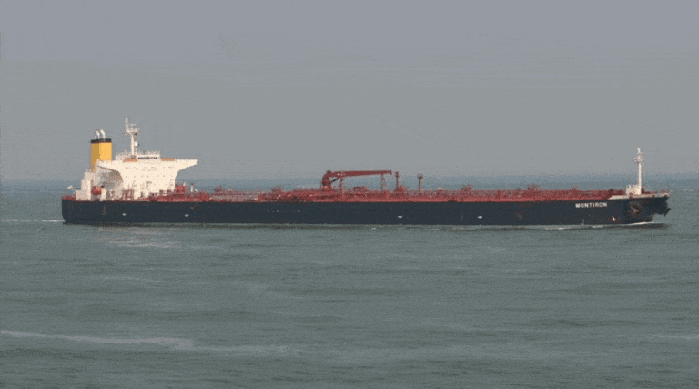 Grecja przekaże USA irańską ropę, przejętą z rosyjskiego tankowca / Portal Stoczniowy