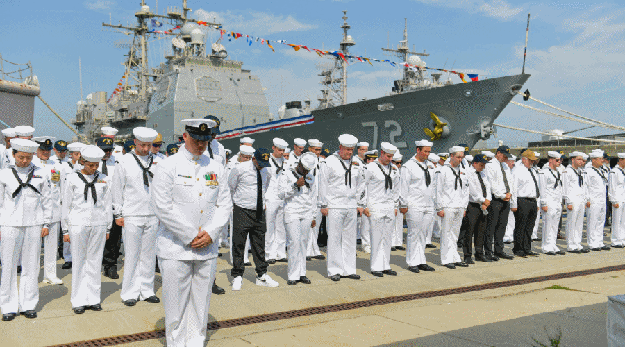 Początek końca „epoki krążowników” w US Navy? ￼