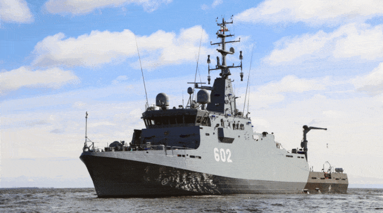 Doposażenie ORP Albatros w system zdalnie sterowanego pojazdu podwodnego / Portal Stoczniowy