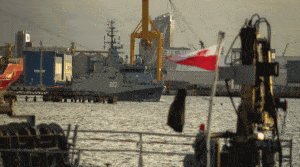 Przyszła ORP Mewa zacumowała w Porcie Wojennym Gdynia / Portal Stoczniowy