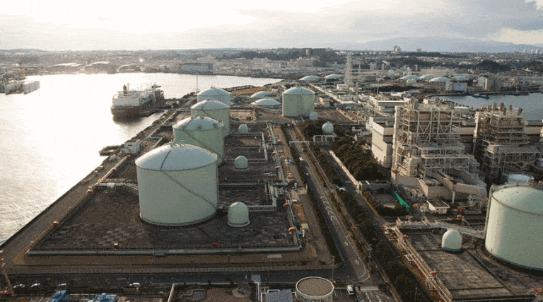 Japonia prosi ubezpieczycieli o utrzymanie ochrony dla spedytorów LNG na wodach rosyjskich / Portal Stoczniowy