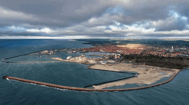 Port Roenne - Duńskie "okno" morskiej energetyki wiatrowej na Morzu Bałtyckim / Portal Stoczniowy