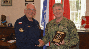 Dowódca 6 Floty US Navy / Portal Stoczniowy