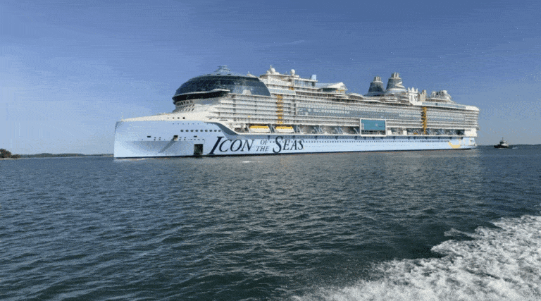 Icon of the Seas / Portal Stoczniowy