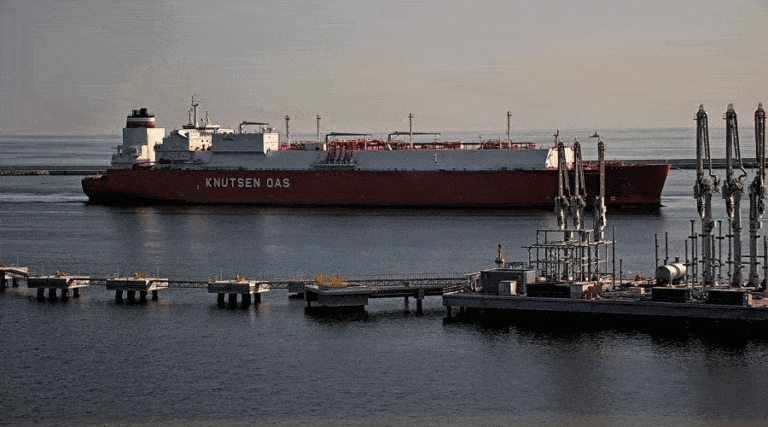 Metanowiec Lecz Kaczyński / Portal Stoczniowy