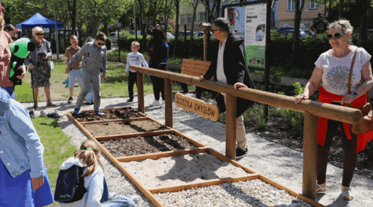 PGE Baltica wsparła stworzenie Magicznych Ogrodów w Ustce/Portal Stoczniowy