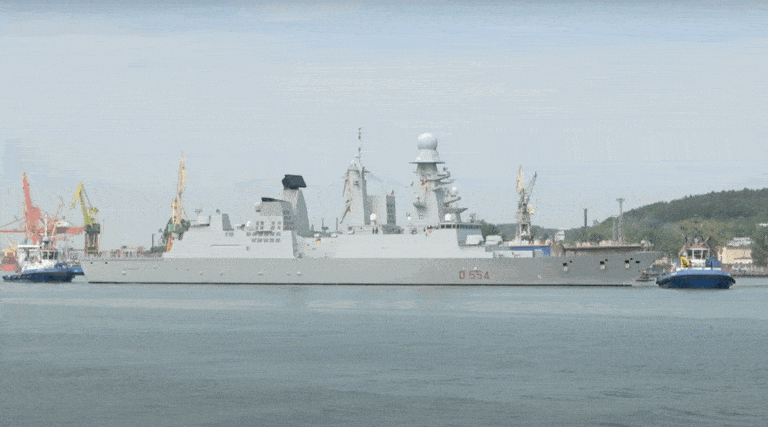 niszczyciel Ciao Duilio / Portal Stoczniowy